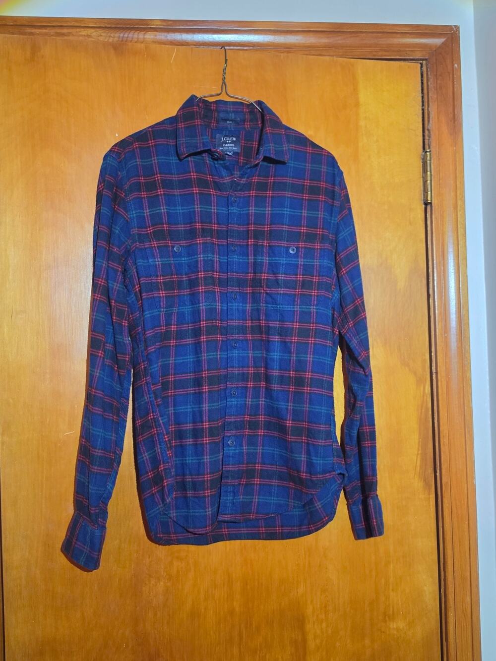 J.Crew Men’s Slim Fit Flannel Plaid Button-Down Shirt Blue Red Size Small
